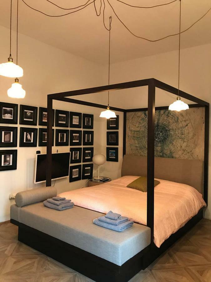 The Butcher-Ducati And Airport Blq Apartment โบโลญญา ภายนอก รูปภาพ